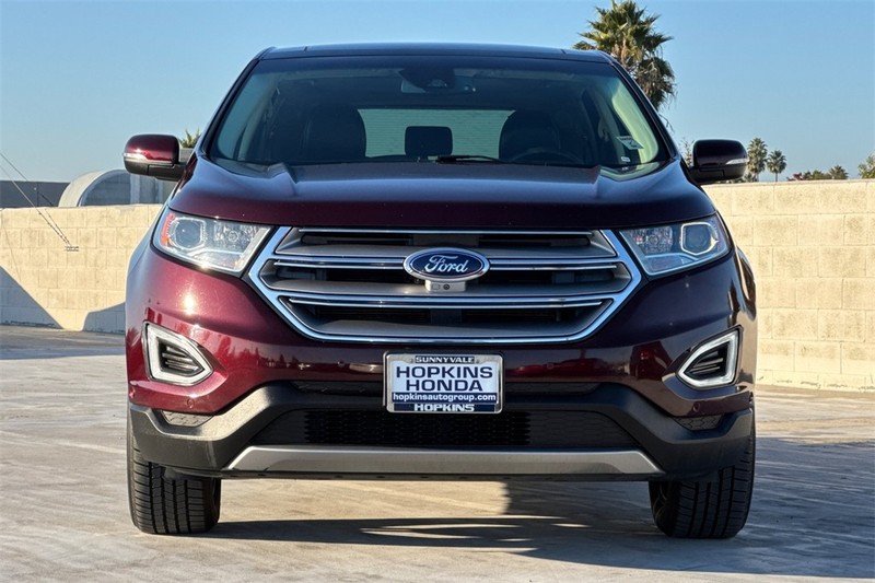 Ford Edge Vehicle Full-screen Gallery Image 08