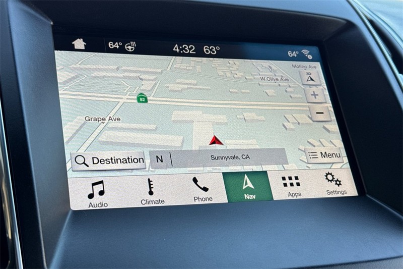 Ford Edge Vehicle Full-screen Gallery Image 18