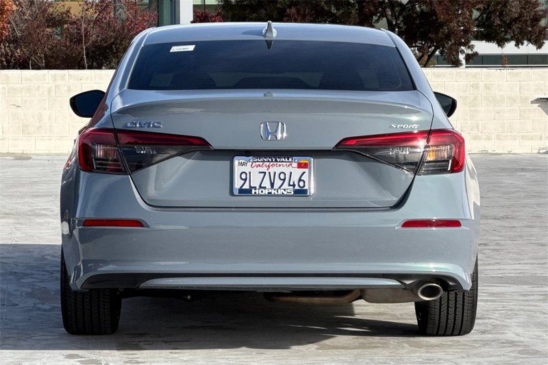 Honda Civic Sedan Vehicle Full-screen Gallery Image 04