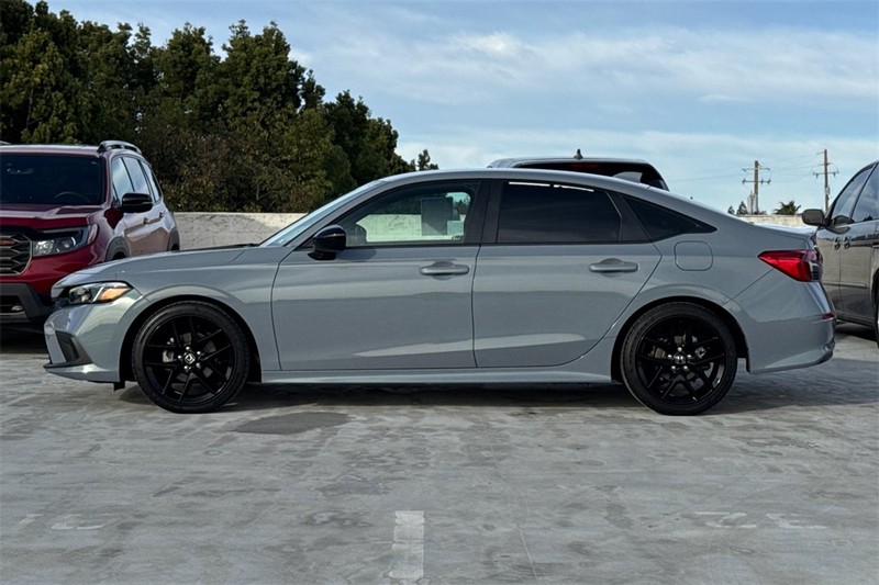 Honda Civic Sedan Vehicle Full-screen Gallery Image 06