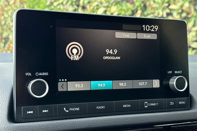 Honda Civic Sedan Vehicle Full-screen Gallery Image 16