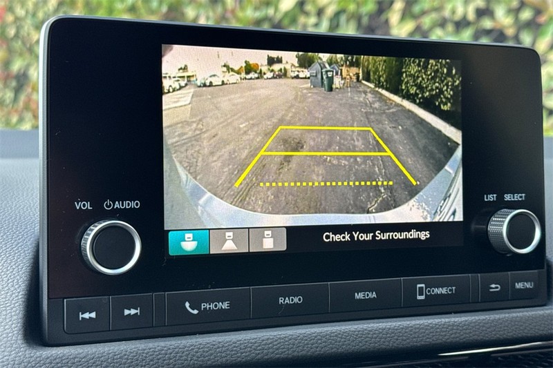 Honda Civic Sedan Vehicle Full-screen Gallery Image 17