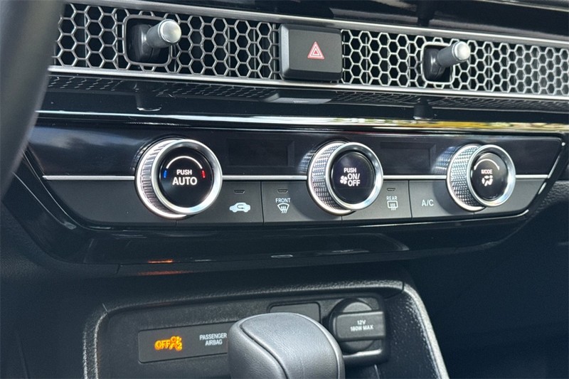 Honda Civic Sedan Vehicle Full-screen Gallery Image 18