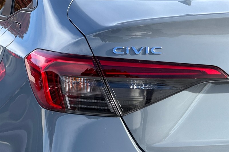 Honda Civic Sedan Vehicle Full-screen Gallery Image 25