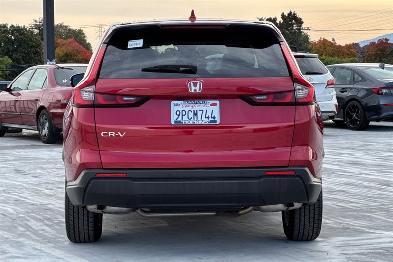 Honda CR-V Vehicle Full-screen Gallery Image 04