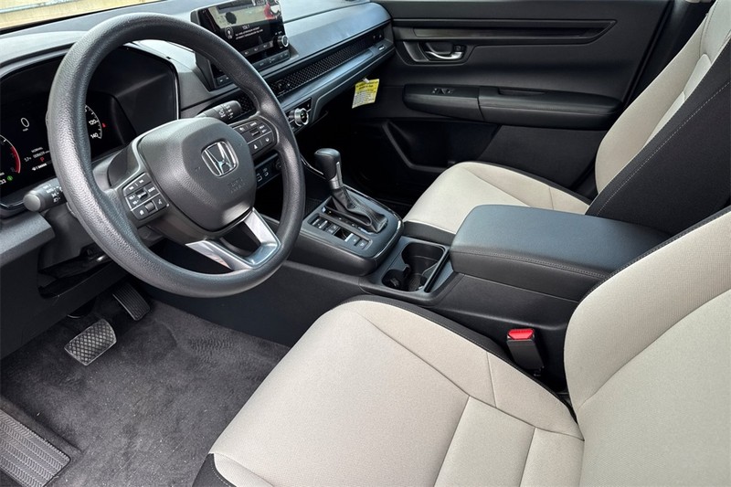 Honda CR-V Vehicle Full-screen Gallery Image 09