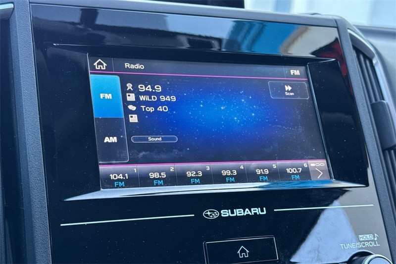 Subaru Impreza Vehicle Full-screen Gallery Image 17