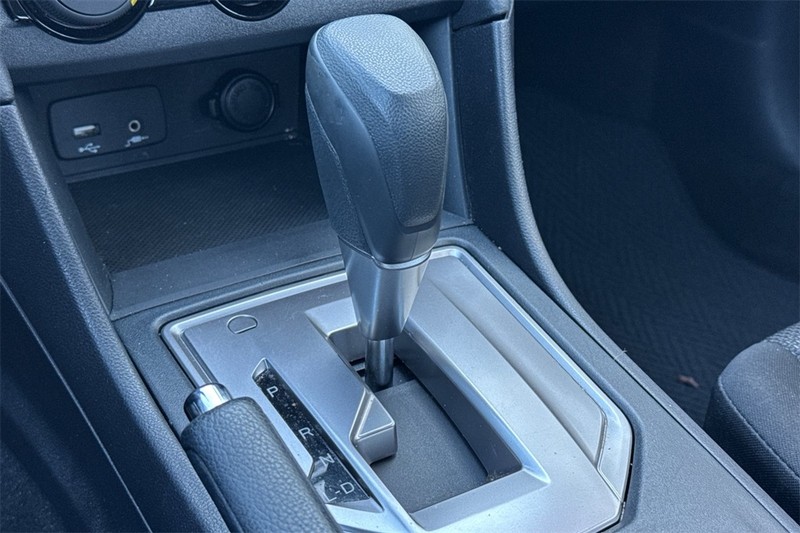 Subaru Impreza Vehicle Full-screen Gallery Image 20