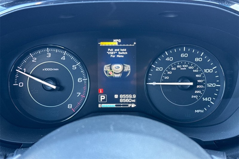 Subaru Impreza Vehicle Full-screen Gallery Image 22