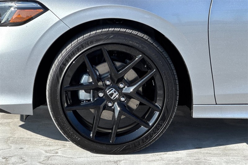 Honda Civic Sedan Hybrid Vehicle Full-screen Gallery Image 24