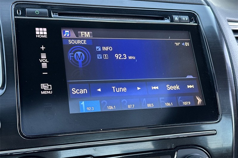 Honda Civic Sedan Vehicle Full-screen Gallery Image 16