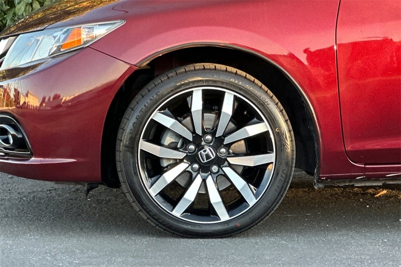 Honda Civic Sedan Vehicle Full-screen Gallery Image 24