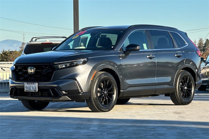 Honda CR-V Hybrid Vehicle Full-screen Gallery Image 07