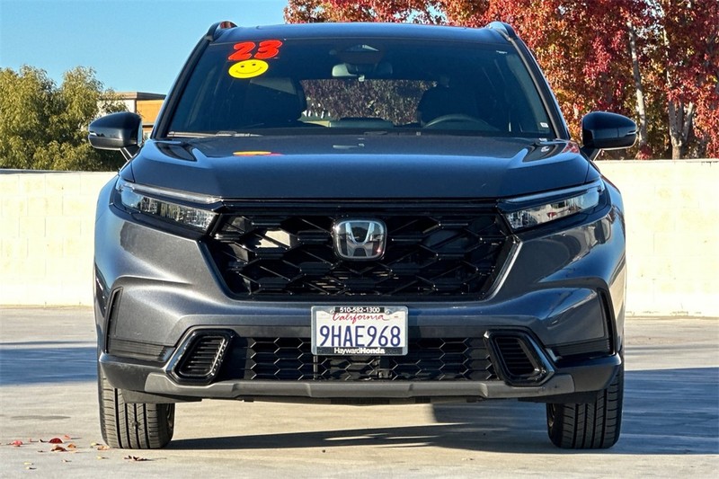 Honda CR-V Hybrid Vehicle Full-screen Gallery Image 08