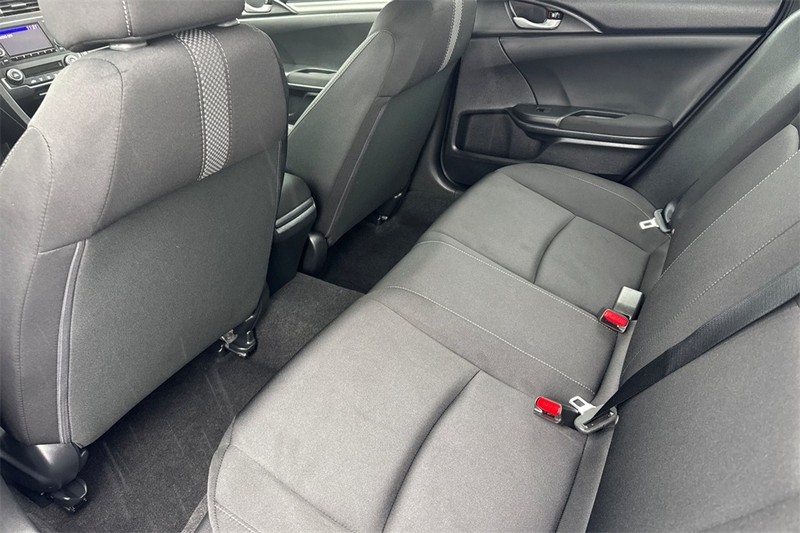 Honda Civic Sedan Vehicle Full-screen Gallery Image 10