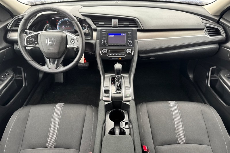 Honda Civic Sedan Vehicle Full-screen Gallery Image 11