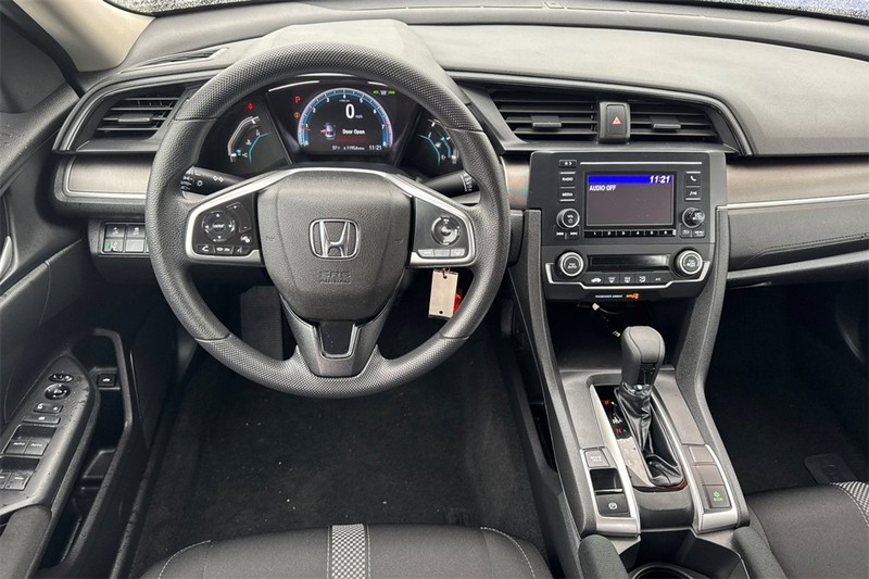 Honda Civic Sedan Vehicle Full-screen Gallery Image 12