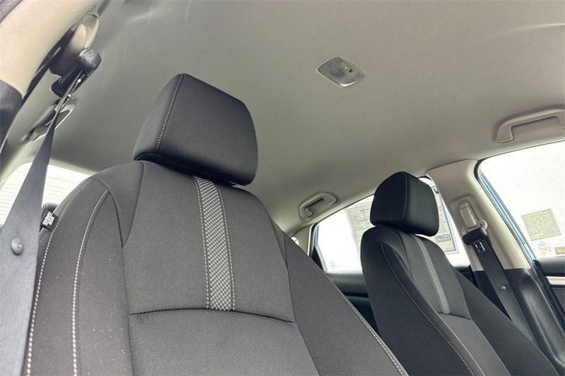 Honda Civic Sedan Vehicle Full-screen Gallery Image 14