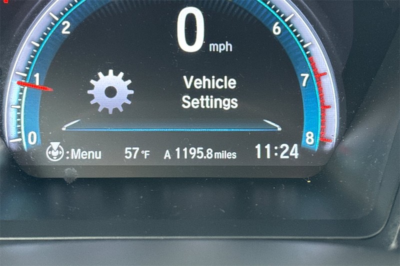 Honda Civic Sedan Vehicle Full-screen Gallery Image 21