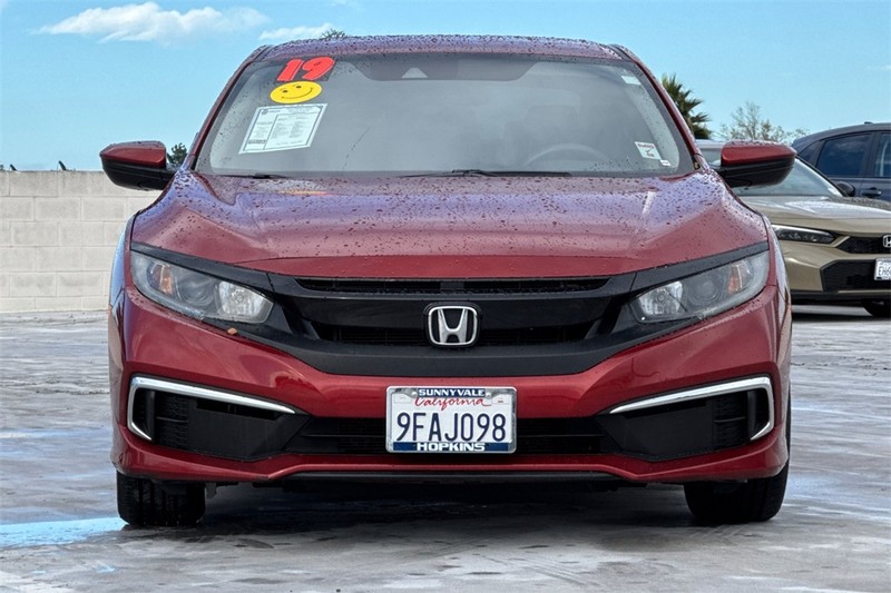 Honda Civic Sedan Vehicle Full-screen Gallery Image 08