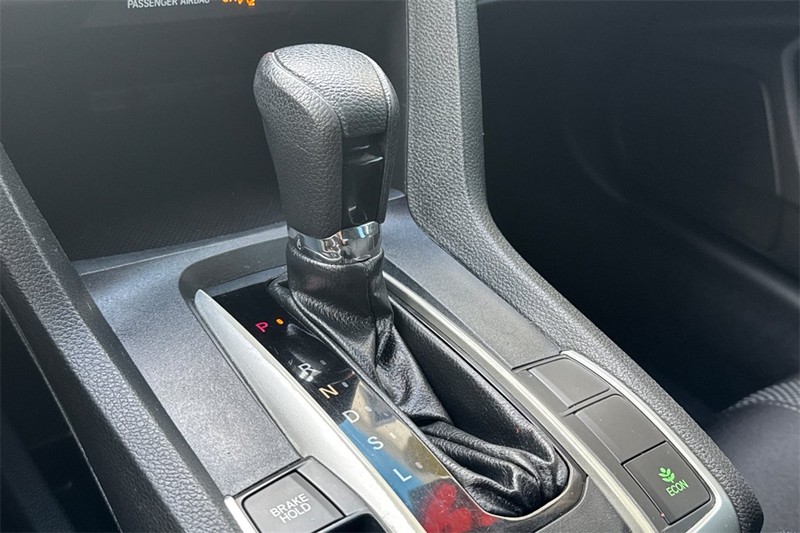 Honda Civic Sedan Vehicle Full-screen Gallery Image 19