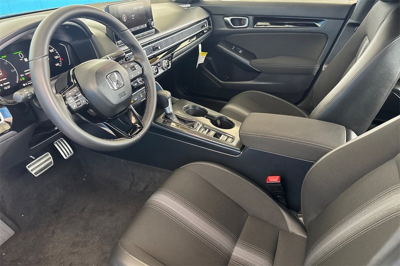 Honda Civic Sedan Hybrid Vehicle Full-screen Gallery Image 09