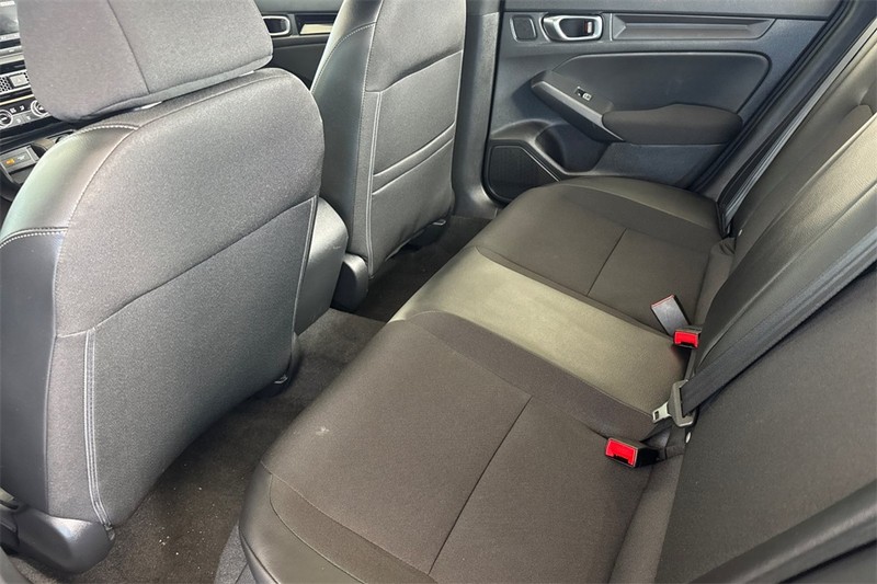 Honda Civic Sedan Hybrid Vehicle Full-screen Gallery Image 11