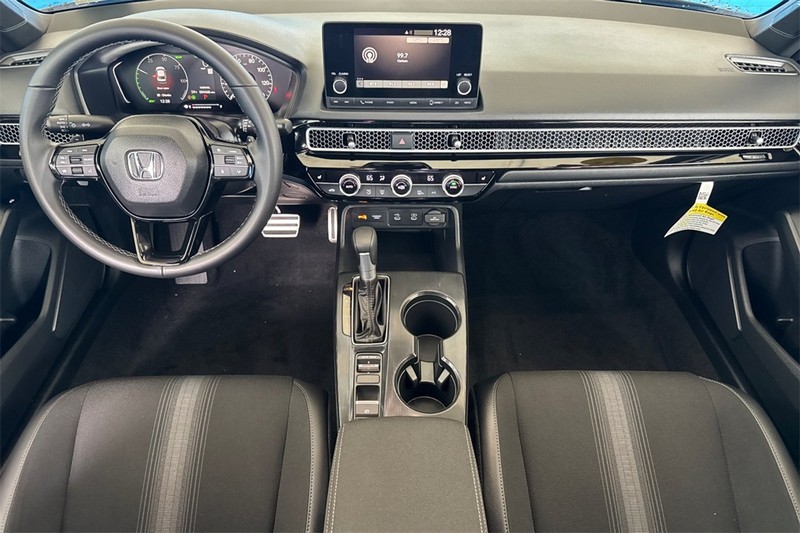 Honda Civic Sedan Hybrid Vehicle Full-screen Gallery Image 12