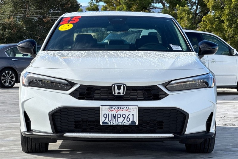 Honda Civic Sedan Hybrid Vehicle Full-screen Gallery Image 08