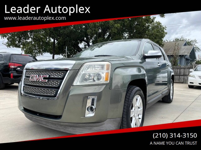 GMC Terrain Vehicle Full-screen Gallery Image 02