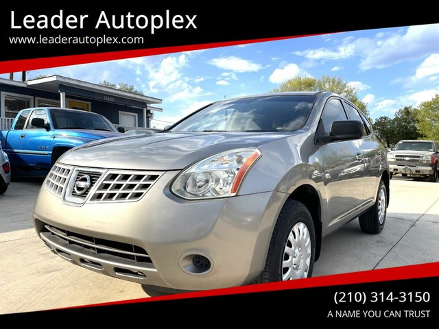 Nissan Rogue Vehicle Full-screen Gallery Image 02