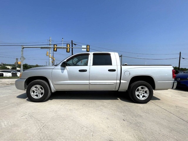 Dodge Dakota Vehicle Full-screen Gallery Image 03