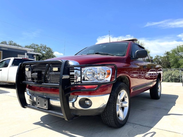 Dodge Ram 1500 Vehicle Full-screen Gallery Image 03