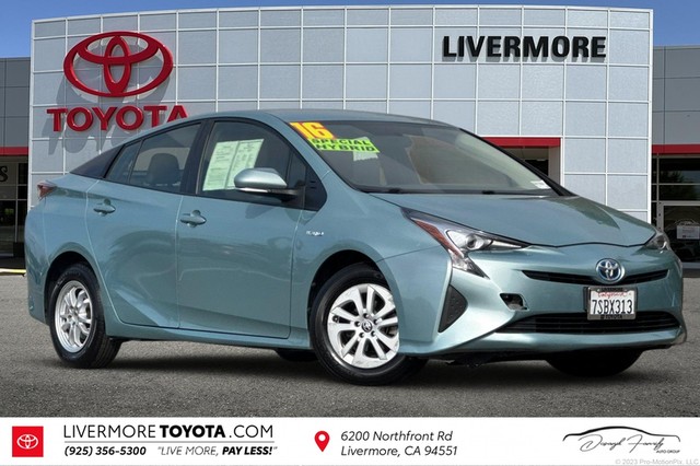 more details - toyota prius