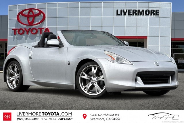 more details - nissan 370z