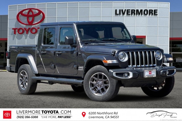 more details - jeep gladiator