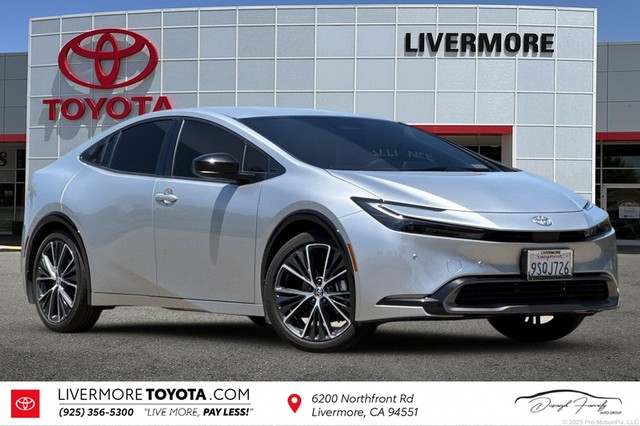 more details - toyota prius