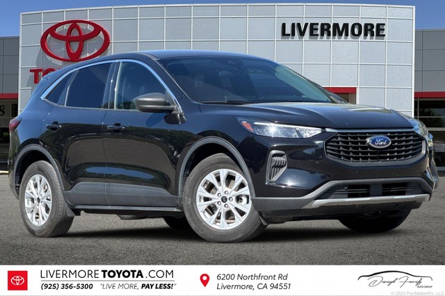 more details - ford escape