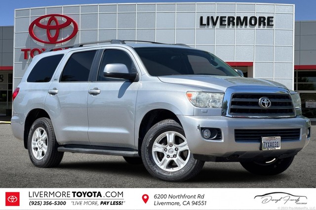 more details - toyota sequoia