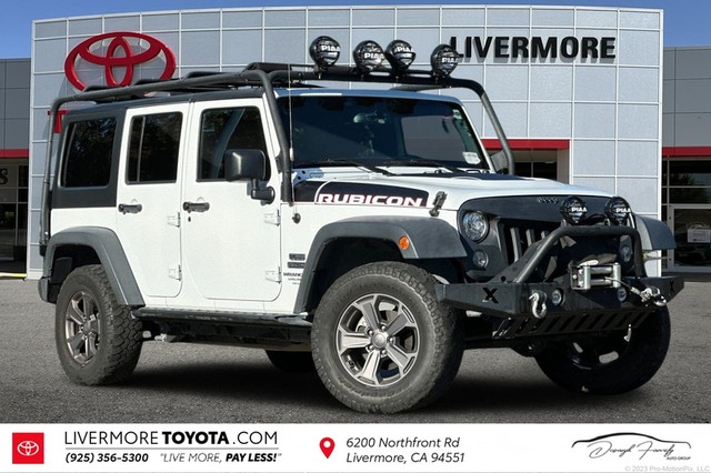more details - jeep wrangler unlimited