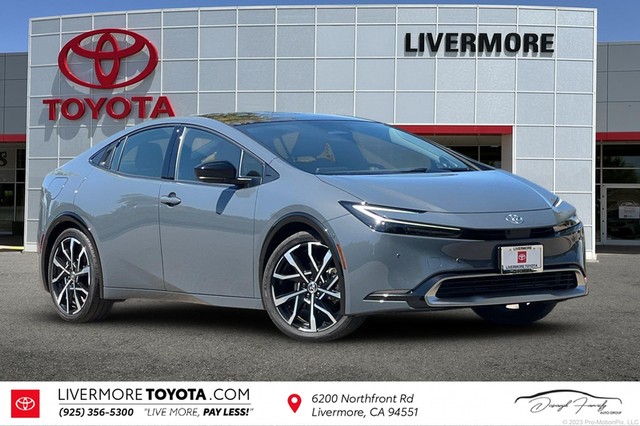 more details - toyota prius prime