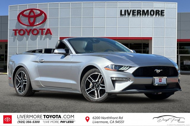 more details - ford mustang