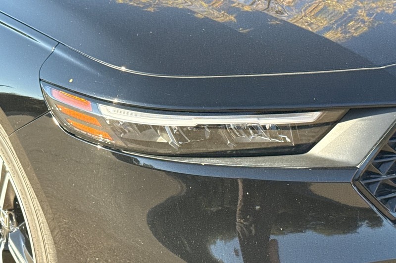 Honda Accord Hybrid Vehicle Full-screen Gallery Image 44