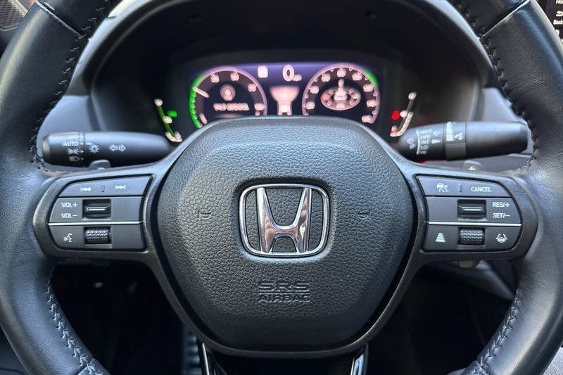 Honda Accord Hybrid Vehicle Full-screen Gallery Image 34