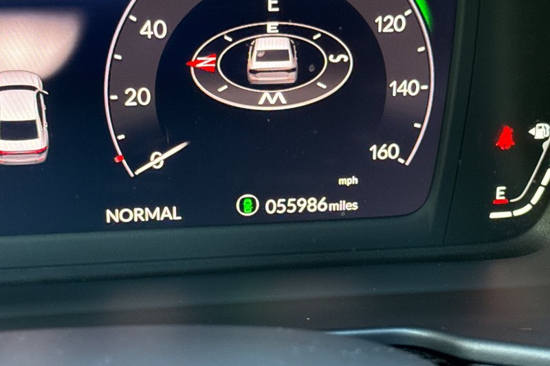 Honda Accord Hybrid Vehicle Full-screen Gallery Image 38