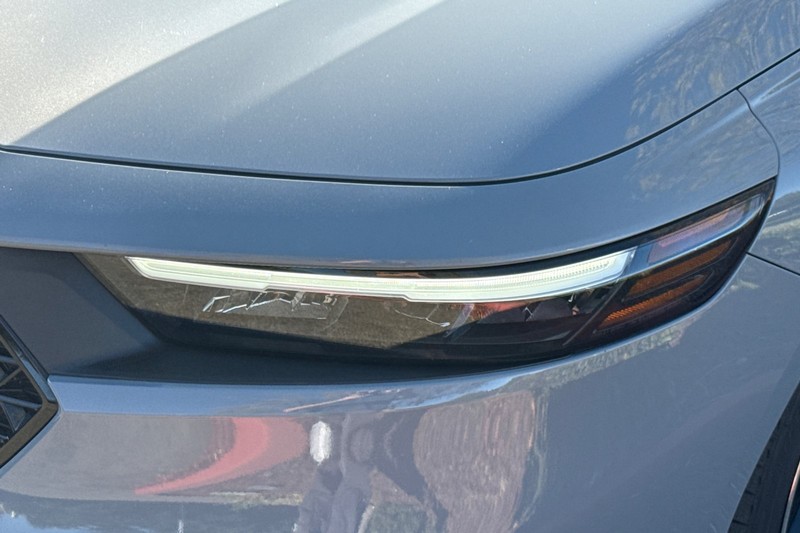 Honda Accord Hybrid Vehicle Full-screen Gallery Image 49