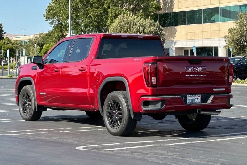 GMC Sierra 1500 Vehicle Full-screen Gallery Image 06