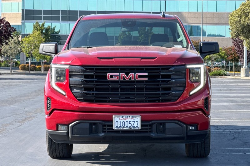 GMC Sierra 1500 Vehicle Full-screen Gallery Image 09