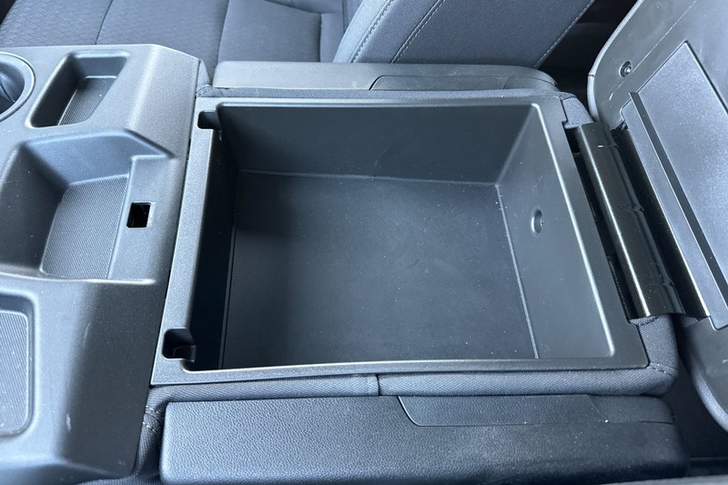 GMC Sierra 1500 Vehicle Full-screen Gallery Image 32