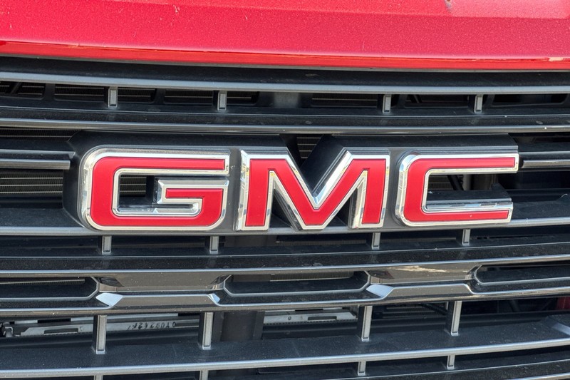 GMC Sierra 1500 Vehicle Full-screen Gallery Image 46